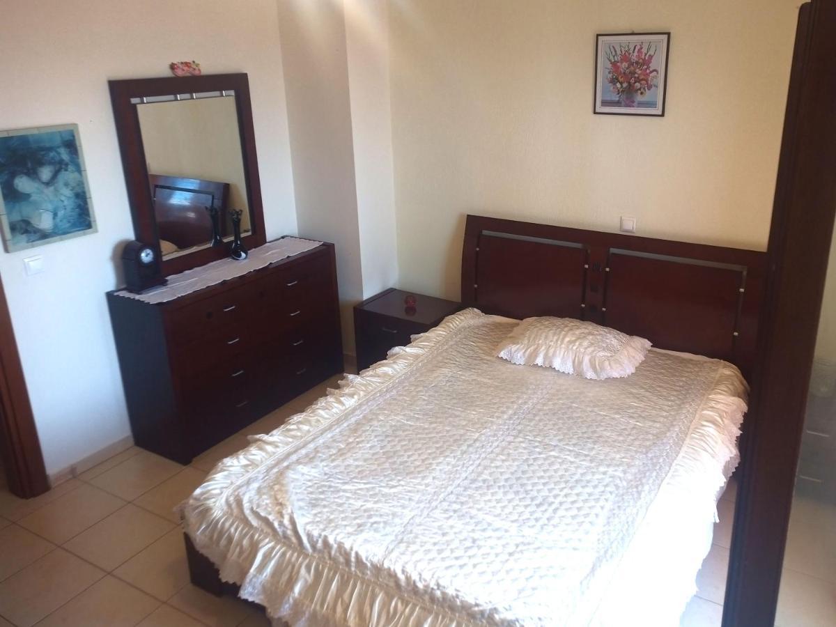 Μεζονετα Apartment Nea Roda Exterior photo